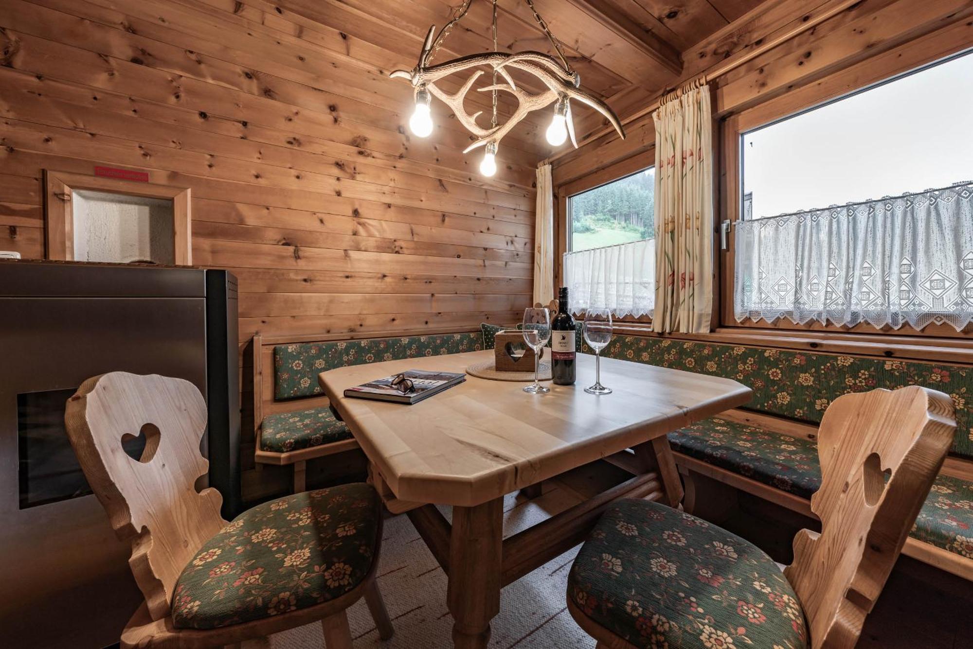Holzknechthuette Villa Mayrhofen Kültér fotó